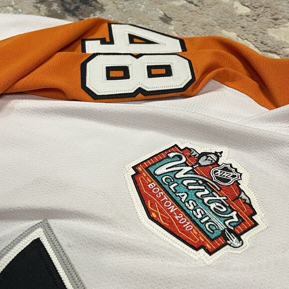 Daniel Brière Philadelphia Flyers 2010 Winter Classic NHL Jersey White S 54 NWT! - Picture 9 of 11